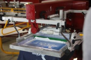 Your Guide to Screen Printing with White Ink 01